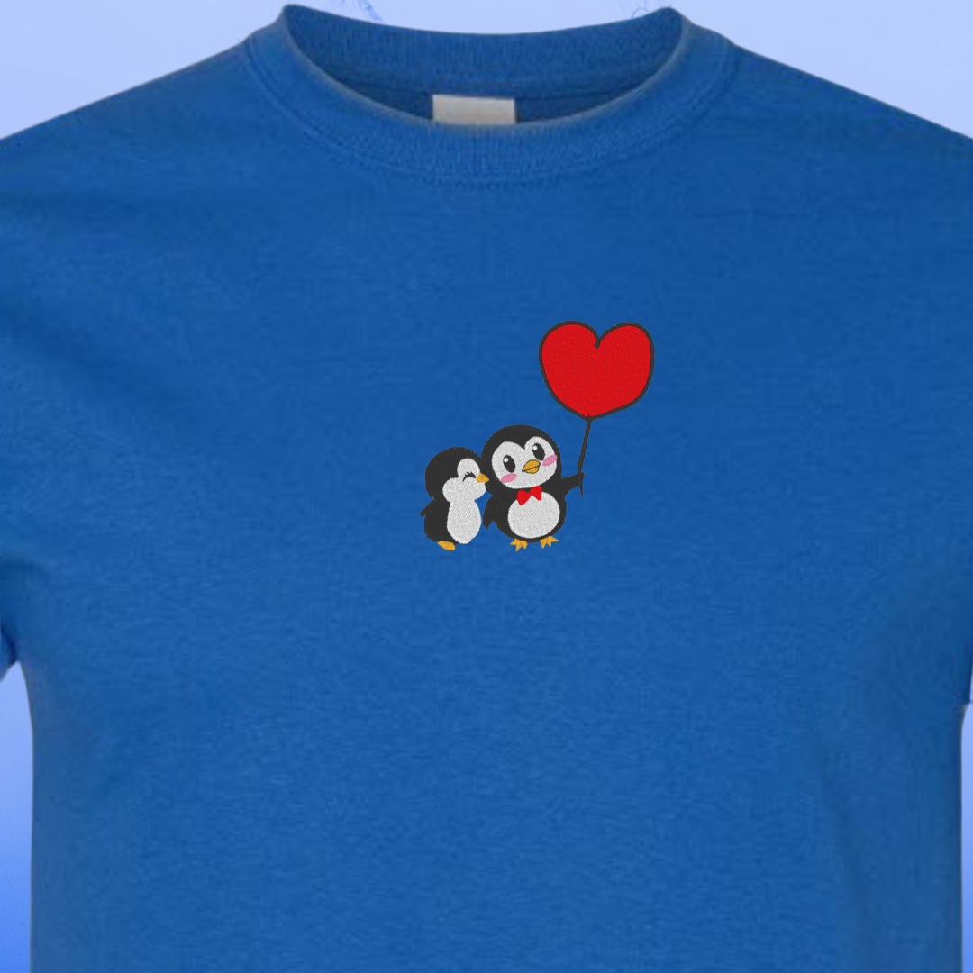 T-SHIRT EMBROIDERY of a PENGUIN Love Tee tshirt